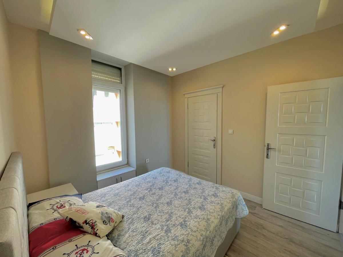 Sa Apartments! Beachfront Apartment With Sea View & Pool Alanya Buitenkant foto