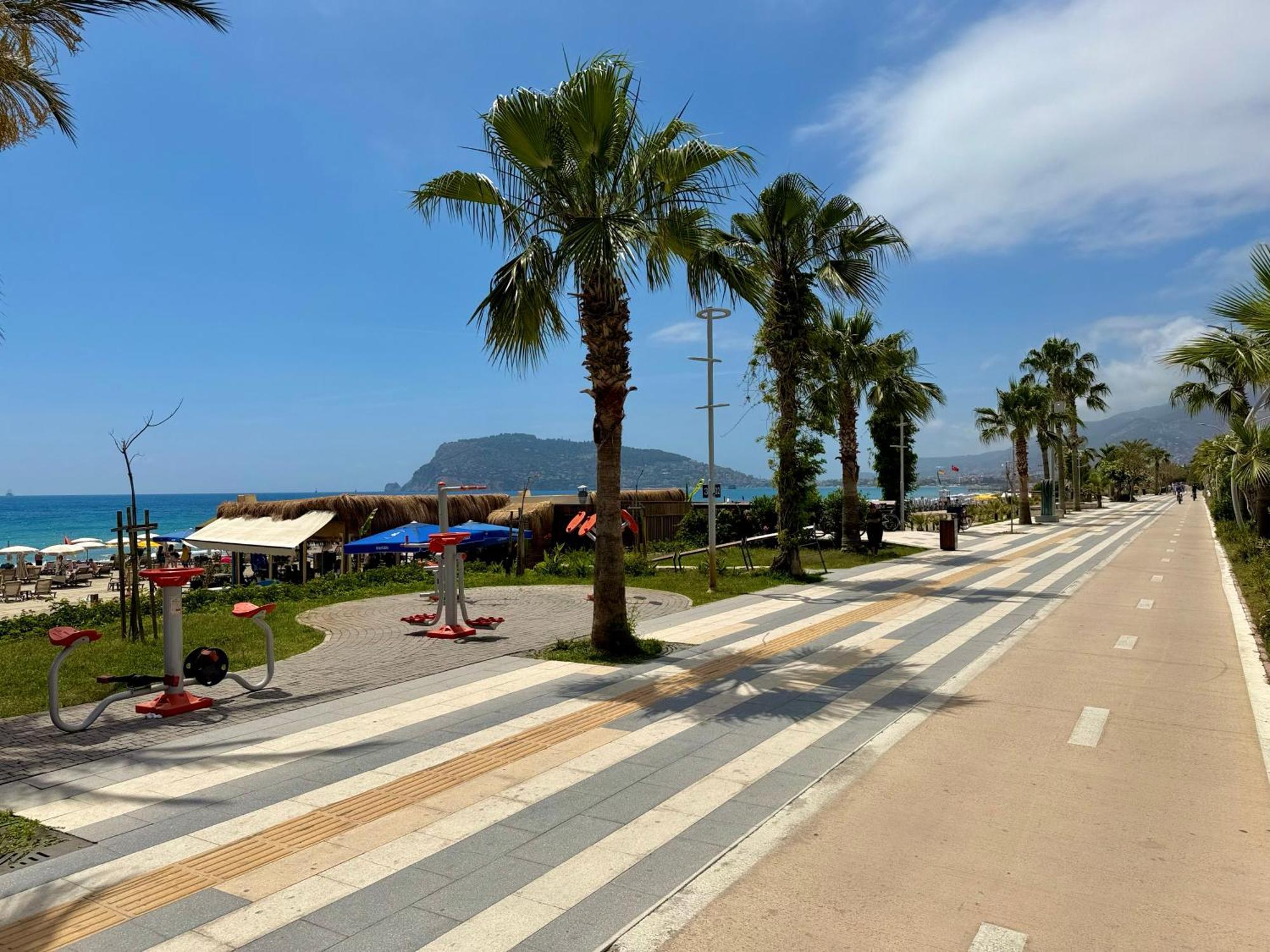 Sa Apartments! Beachfront Apartment With Sea View & Pool Alanya Buitenkant foto