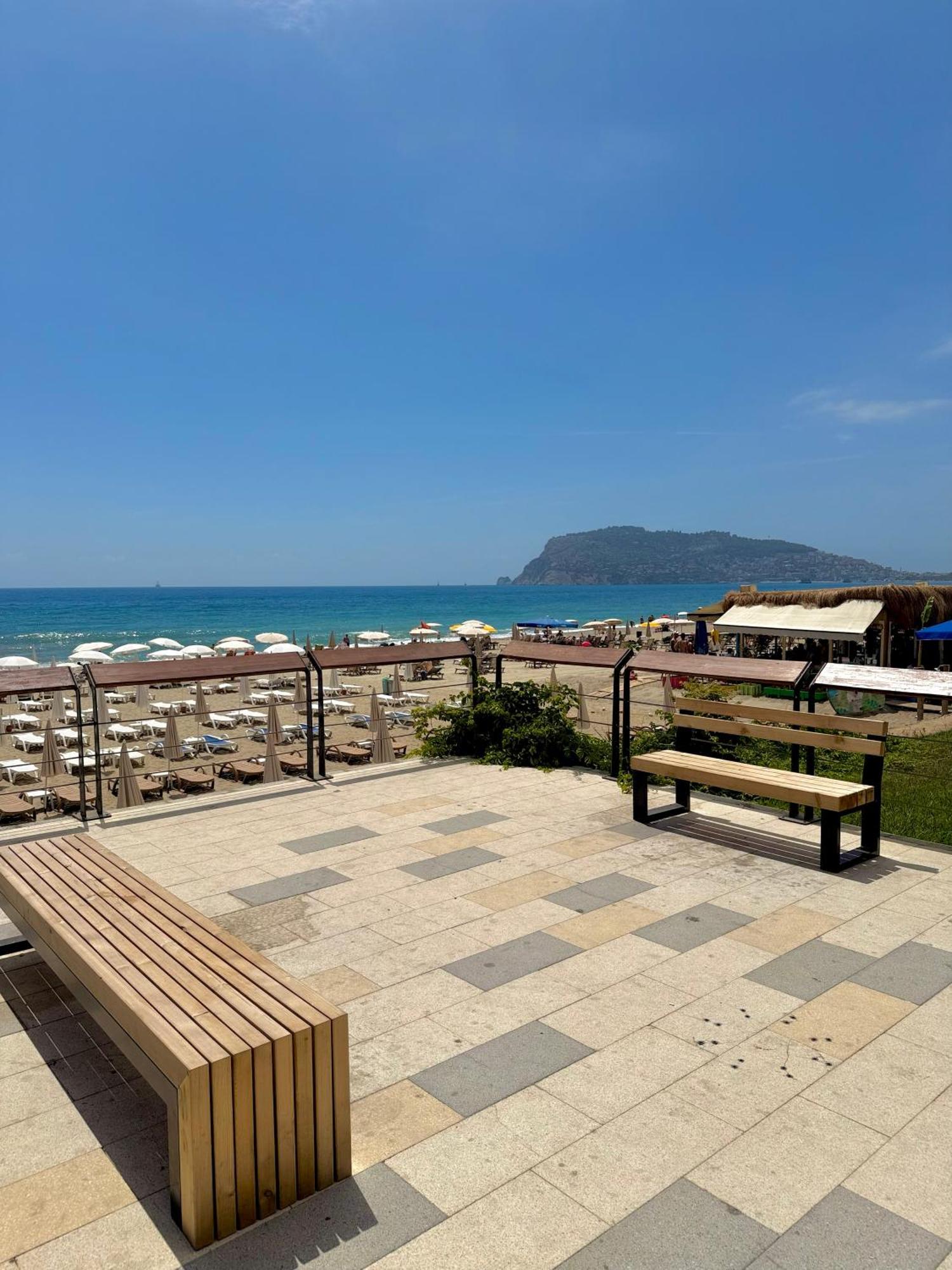 Sa Apartments! Beachfront Apartment With Sea View & Pool Alanya Buitenkant foto