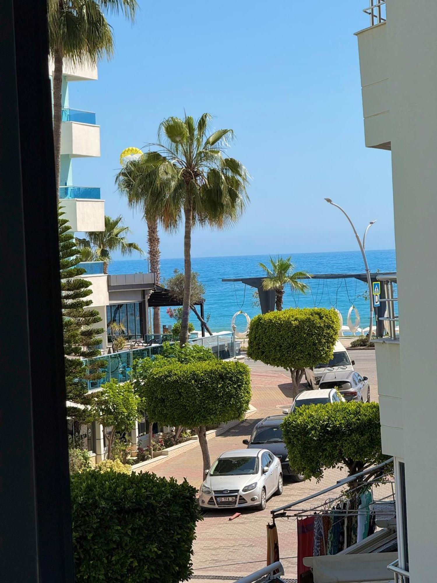 Sa Apartments! Beachfront Apartment With Sea View & Pool Alanya Buitenkant foto