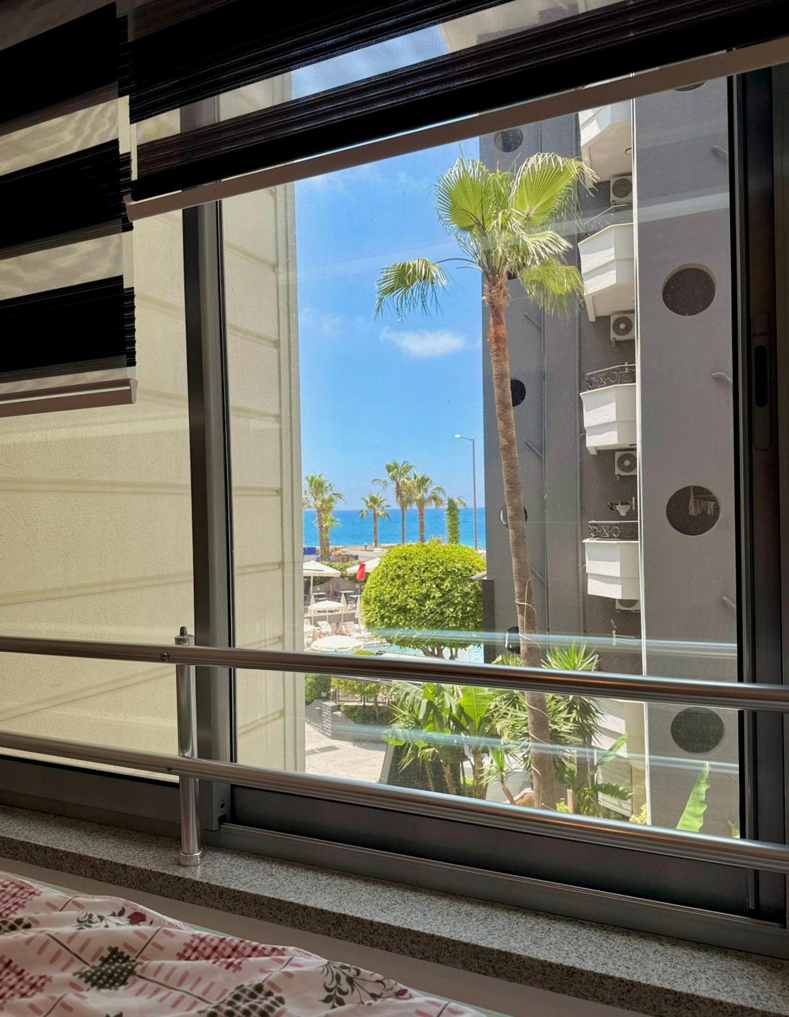 Sa Apartments! Beachfront Apartment With Sea View & Pool Alanya Buitenkant foto