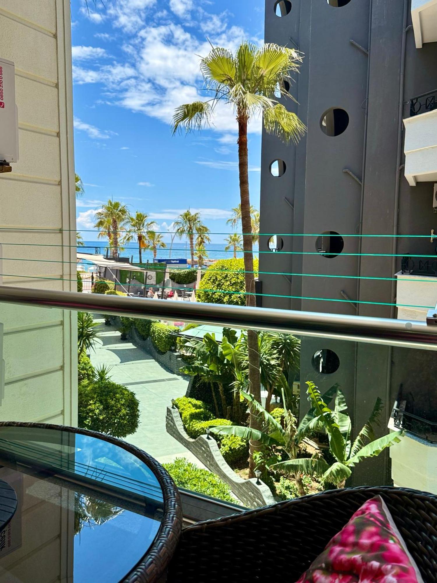 Sa Apartments! Beachfront Apartment With Sea View & Pool Alanya Buitenkant foto
